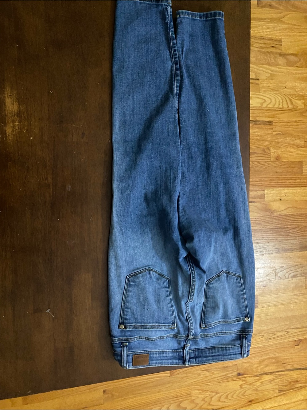 Judy Blue Women's Light-Mid Blue High Rise Jeans - Picture 7 of 7